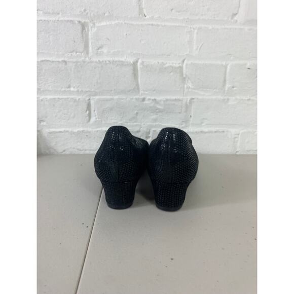 Vaneli Women's Dayle Almond-Toe Flexible Pump Slip On Black Size 8 - Picture 4 of 8